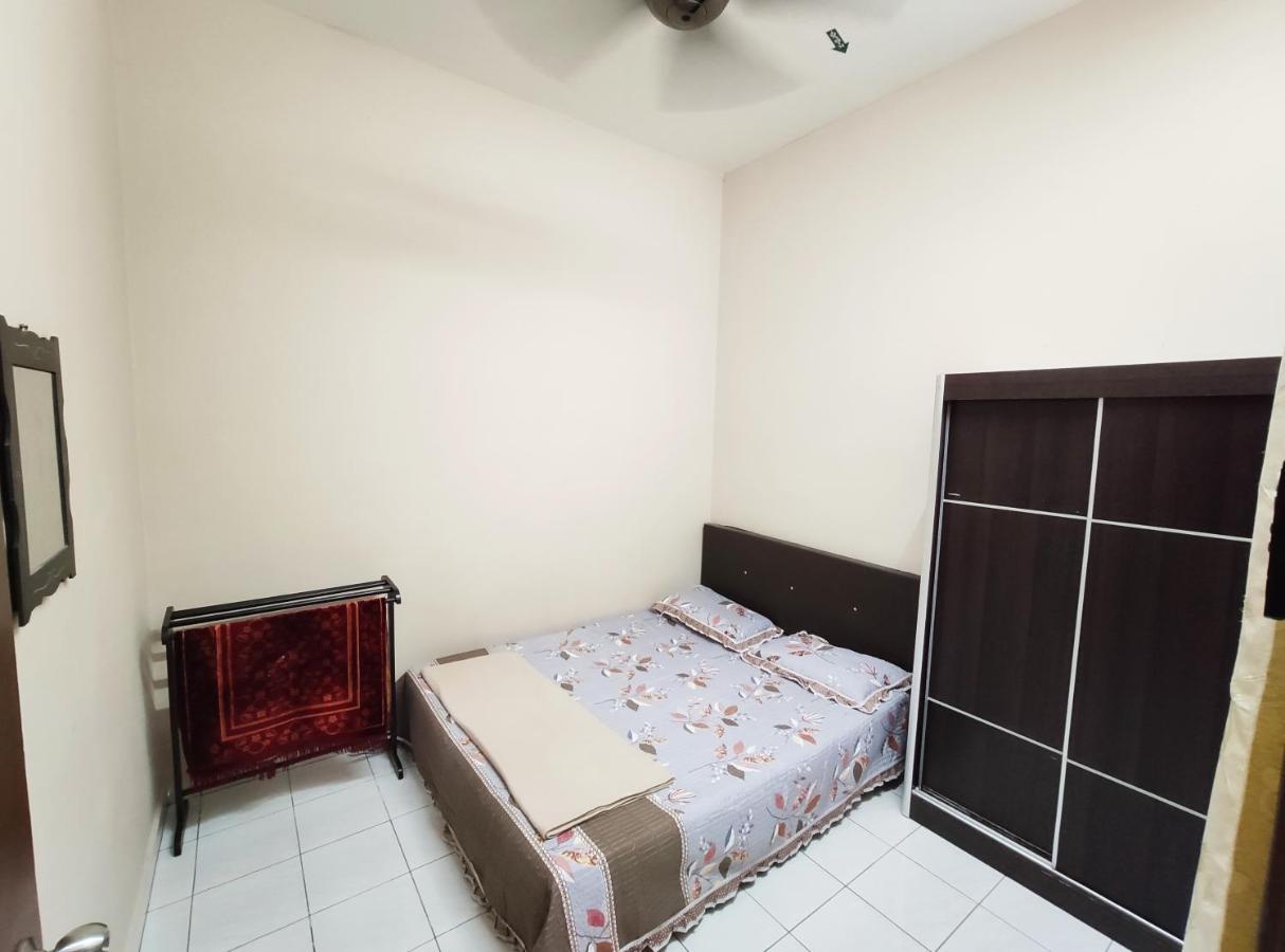 Homestay Selinsing Simpang Ampat Semanggol Εξωτερικό φωτογραφία